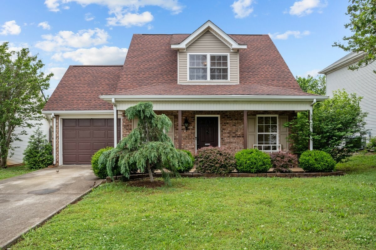 Property Photo: 5016 Boyd Dr TN 37129