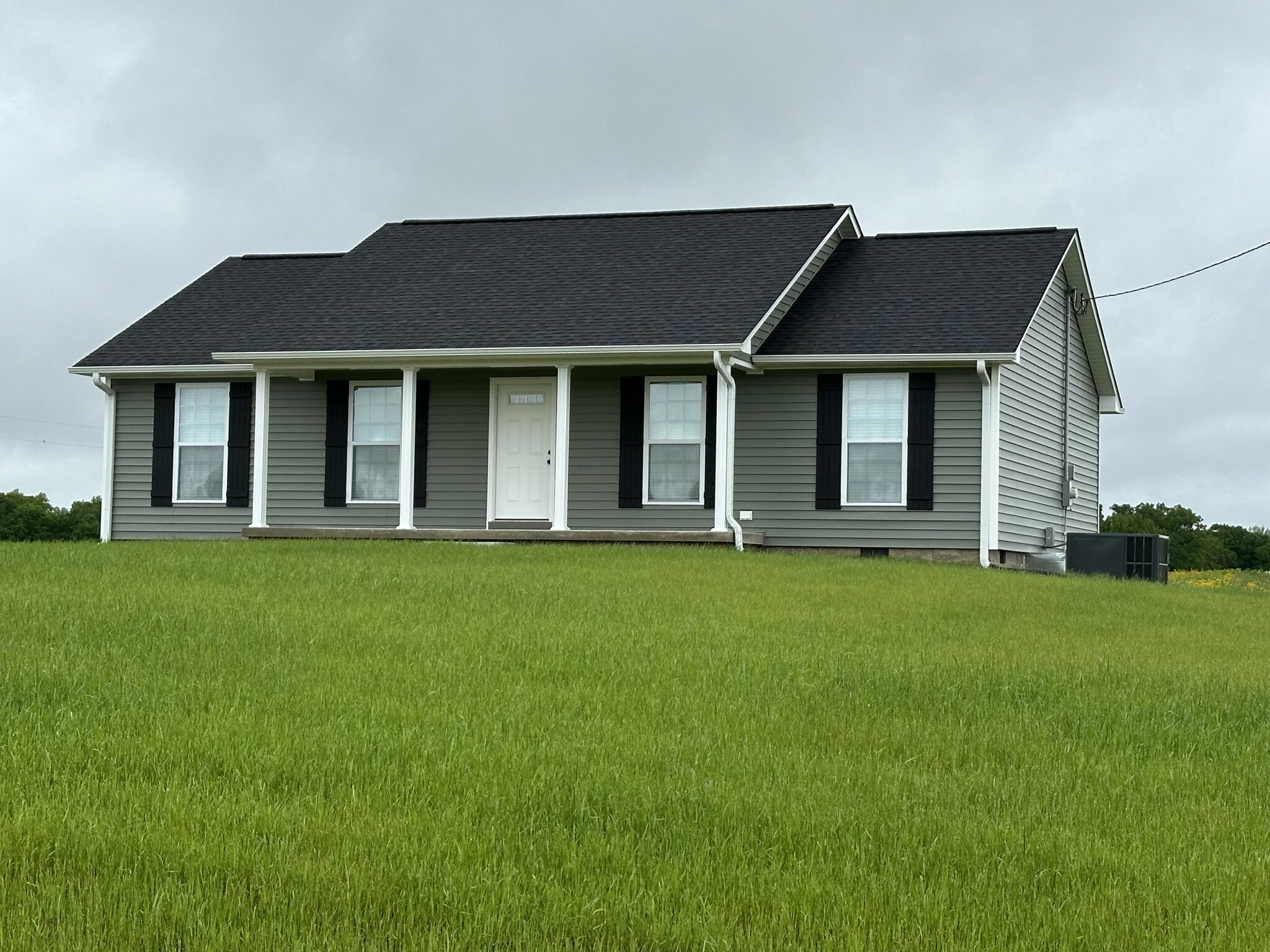 Property Photo: 24 Henkle Ln TN 38469