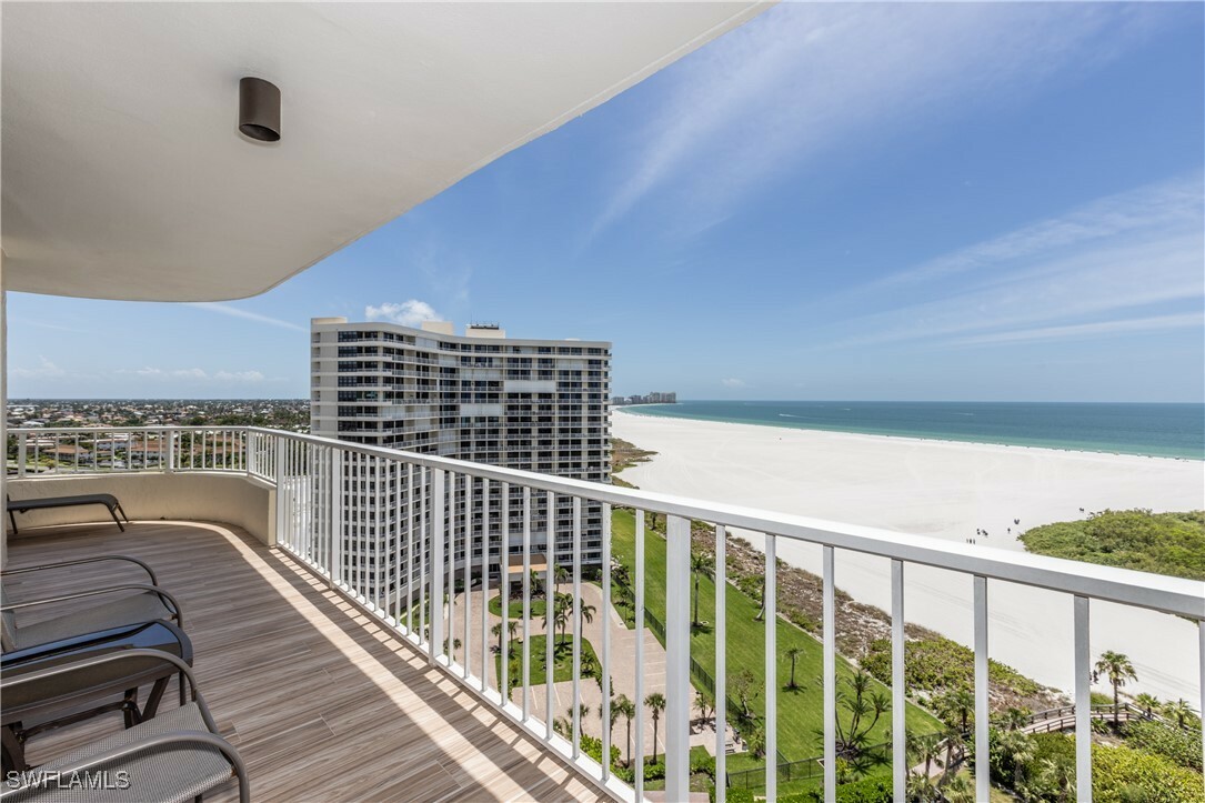 Property Photo: 380 Seaview Court 11606 FL 34145