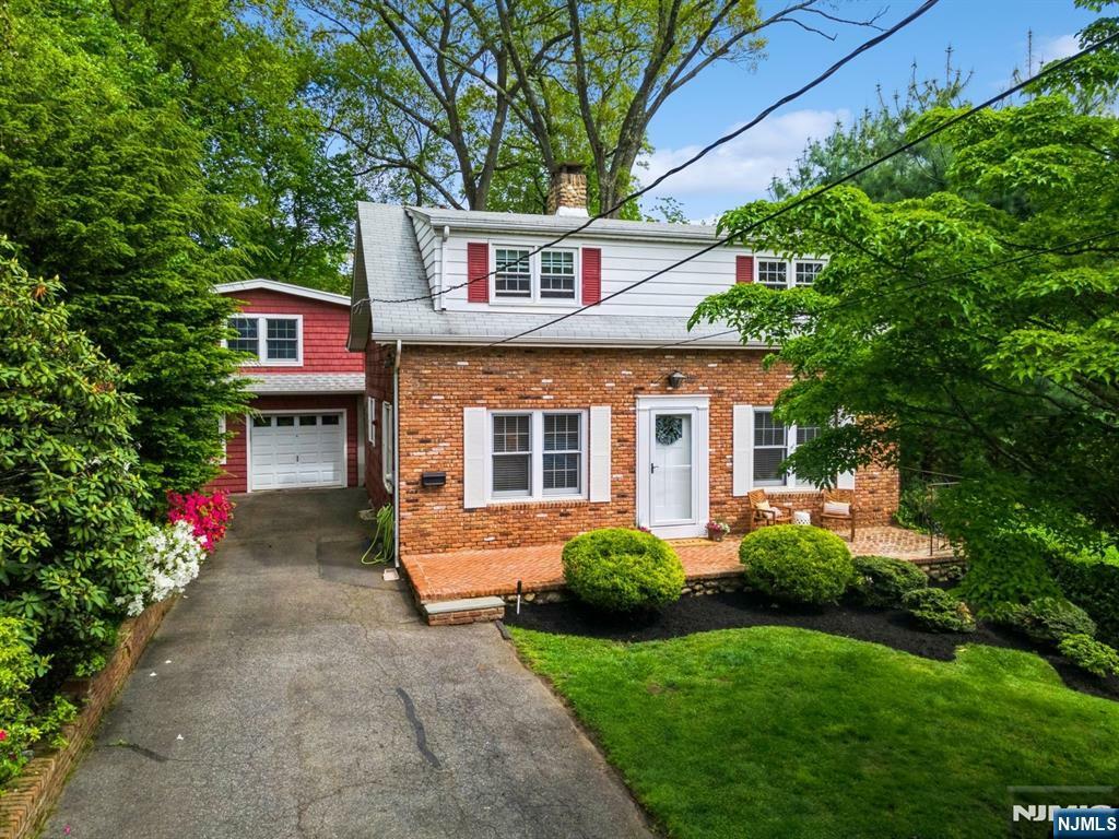 Property Photo: 15 Rutherford Place NJ 07645