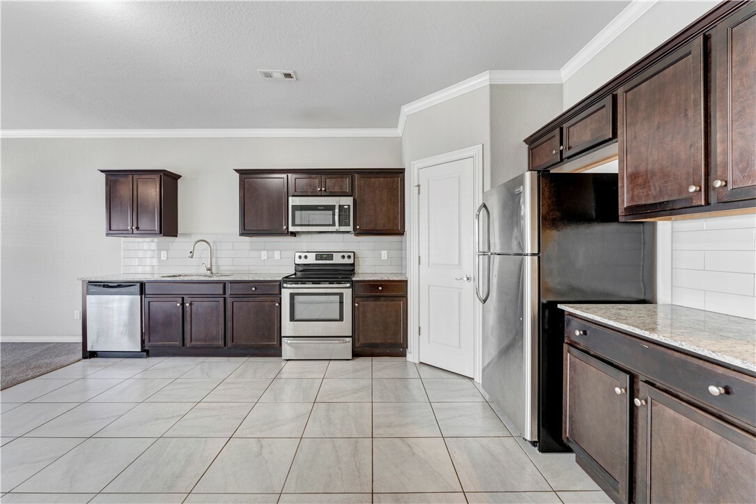 Property Photo:  2769 W Kilimanjaro Way  AR 72758 