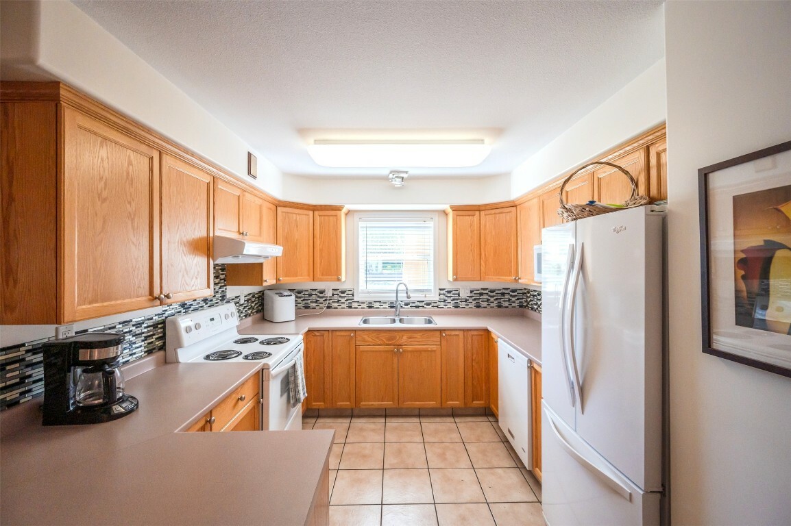 Property Photo: 9307 62nd Avenue 116 BC V0H 1V1