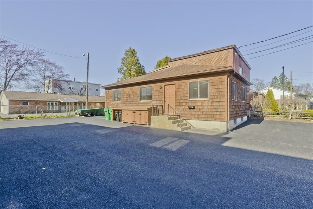 Property Photo: 635 Grattan St MA 01020