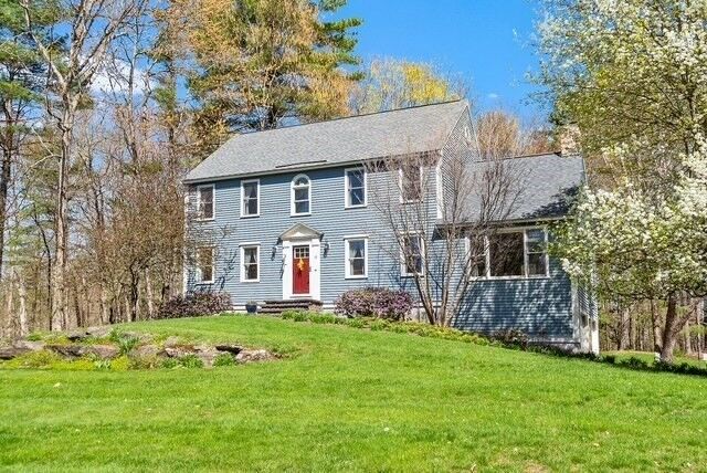 Property Photo: 15 Brookdale Ln MA 01463