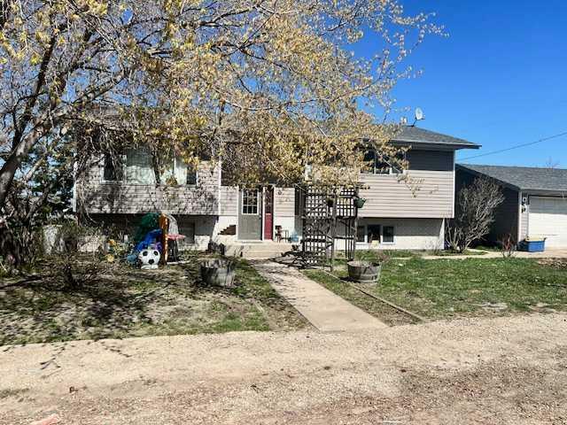 Property Photo: 6 1 Avenue AB T0B 3Z0