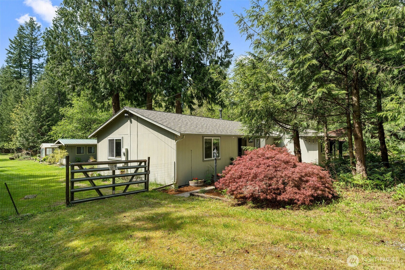Property Photo: 26911 312th Avenue SE WA 98051