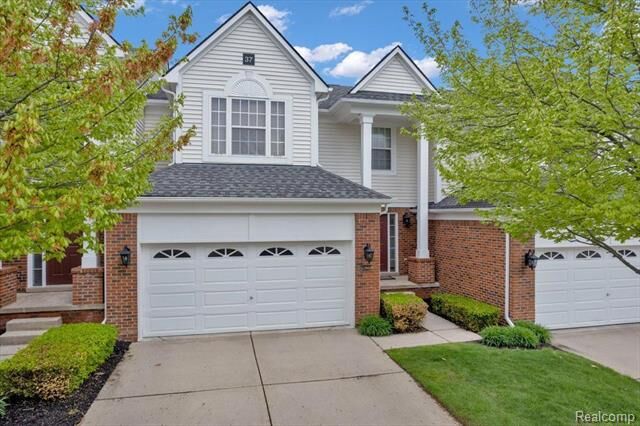 Property Photo:  41868 Yeats Drive  MI 48377 