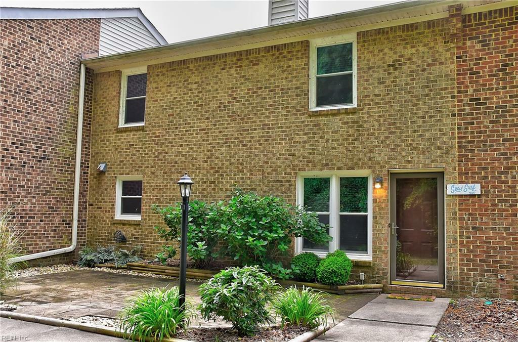 Property Photo: 4827 Bay Winds Ct VA 23455