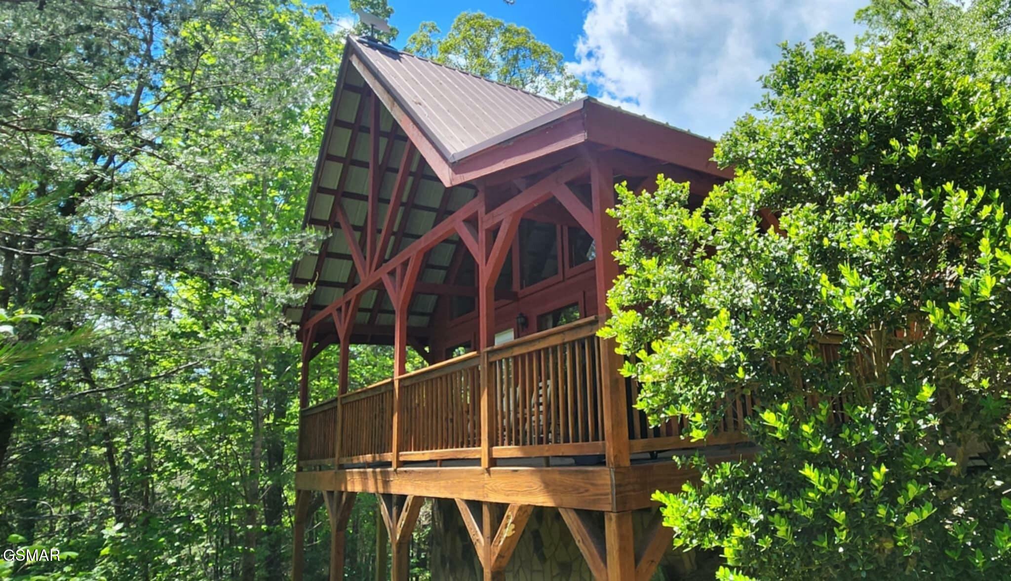 Property Photo:  1926 Bird Hill Rd  TN 37876 