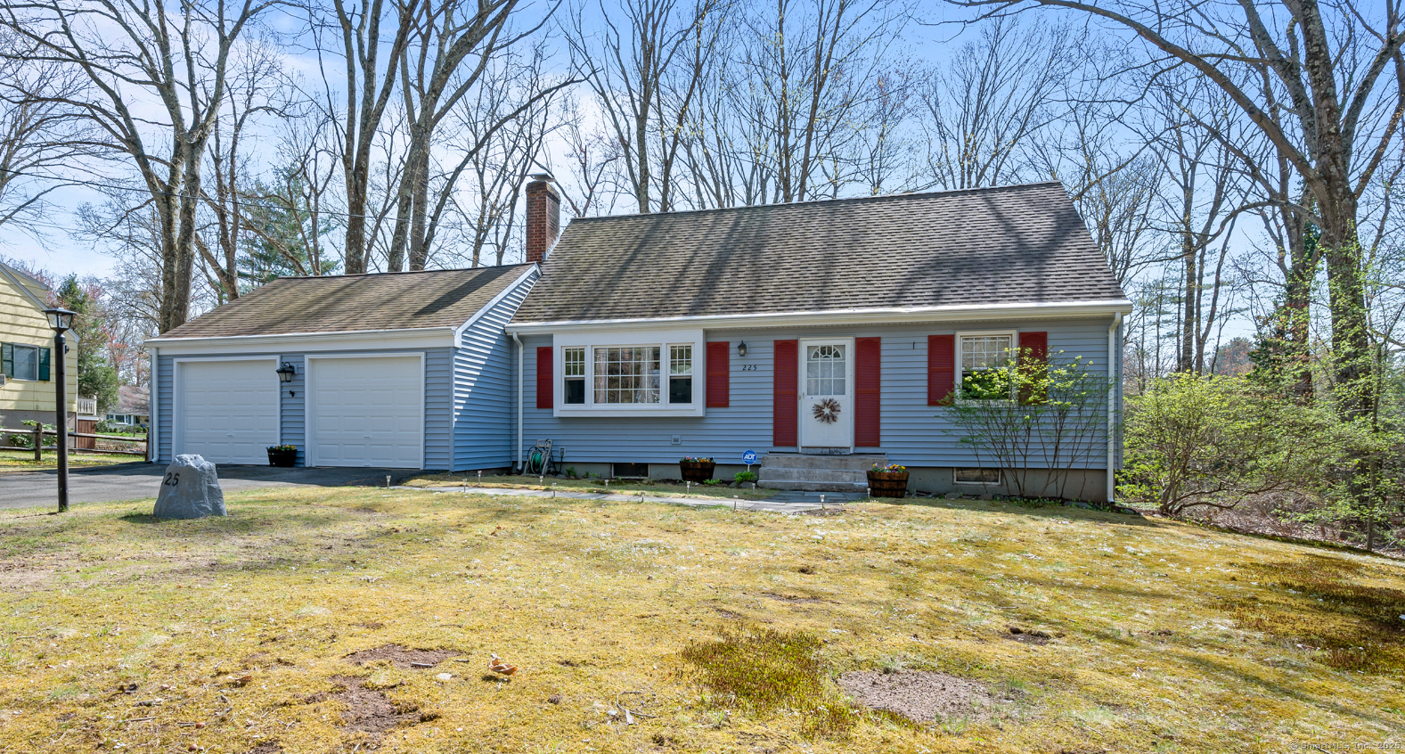 225 Burnham Road  Avon CT 06001 photo