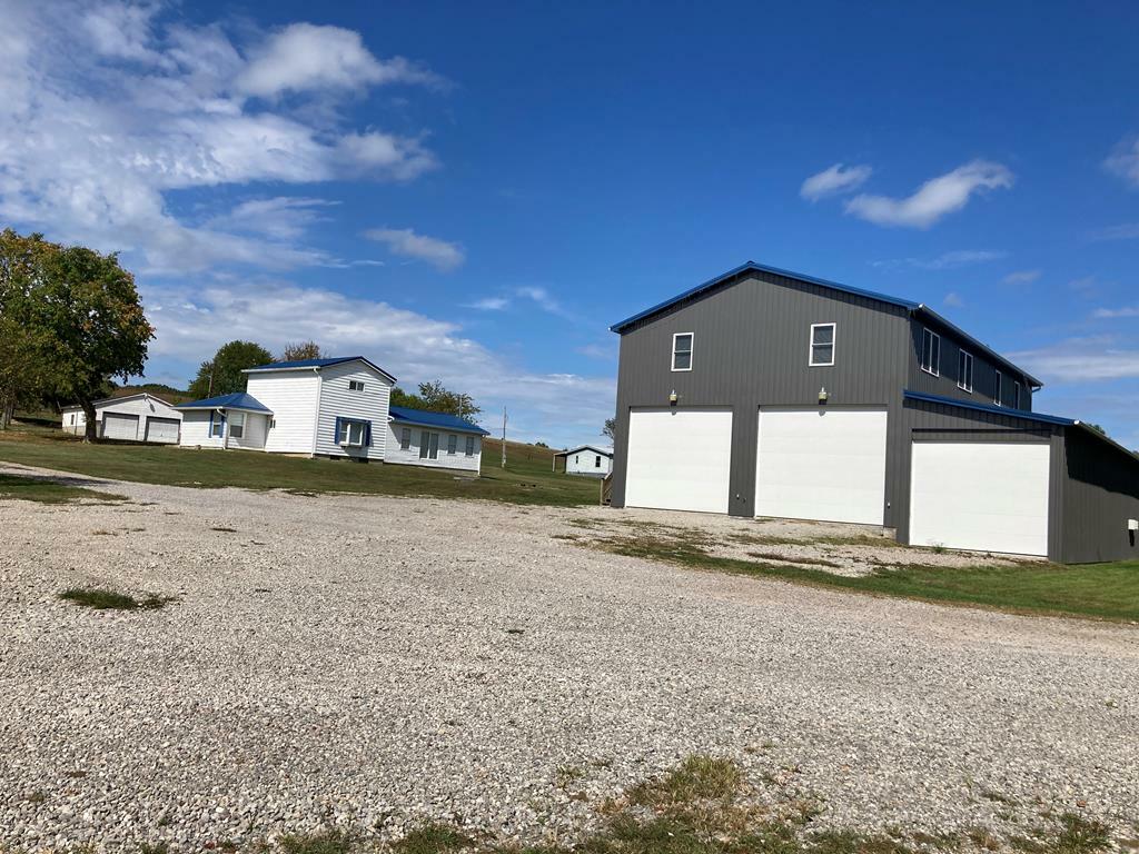 Property Photo: 103&Amp103b Meadow Run OH 45692
