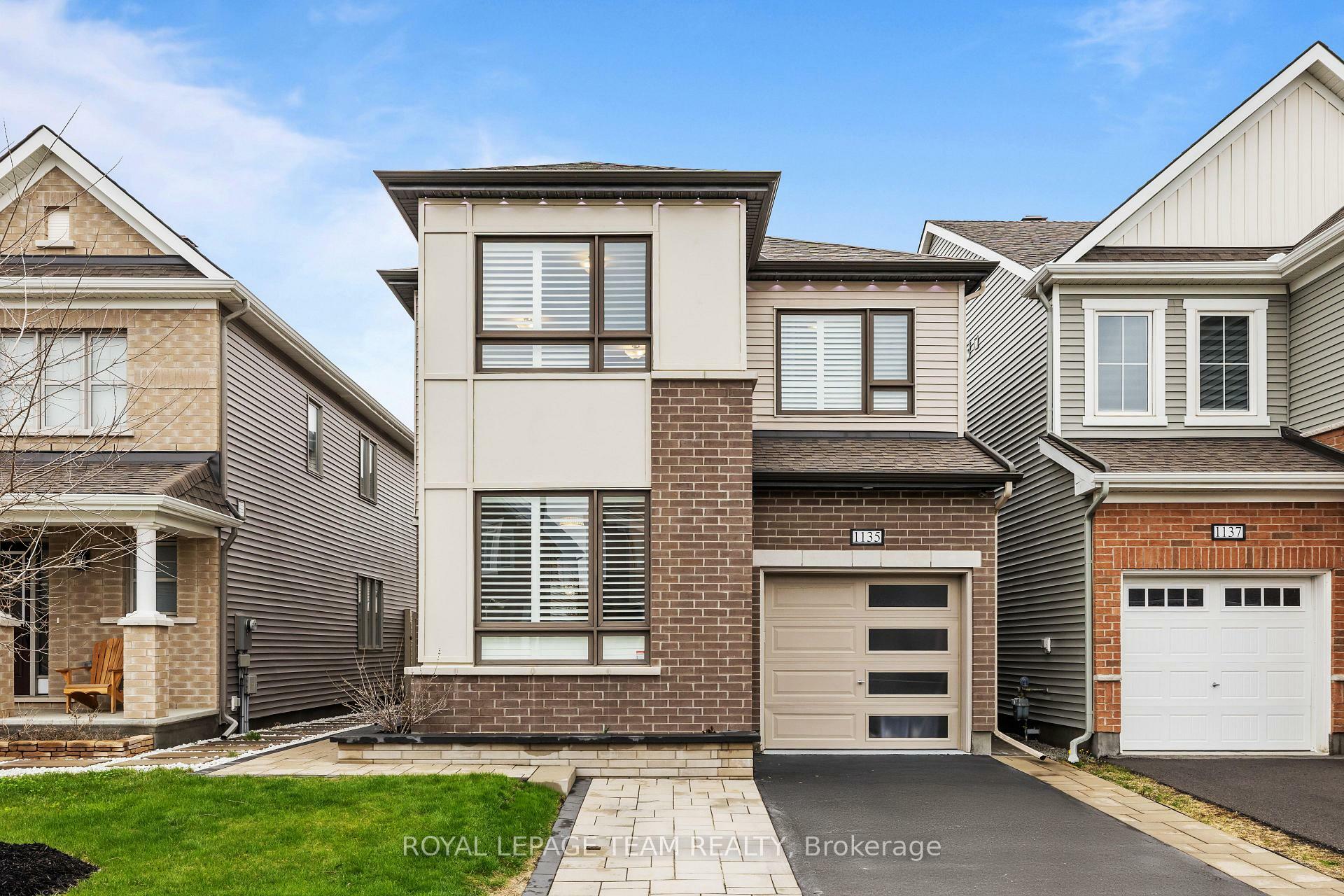 1135 Apolune Street  Barrhaven ON K2J 6N8 photo