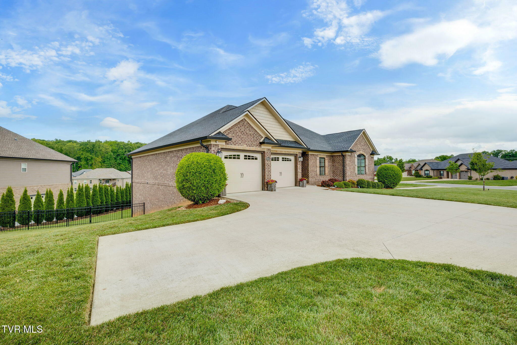 Property Photo: 3180 Allison Meadows Boulevard TN 37686