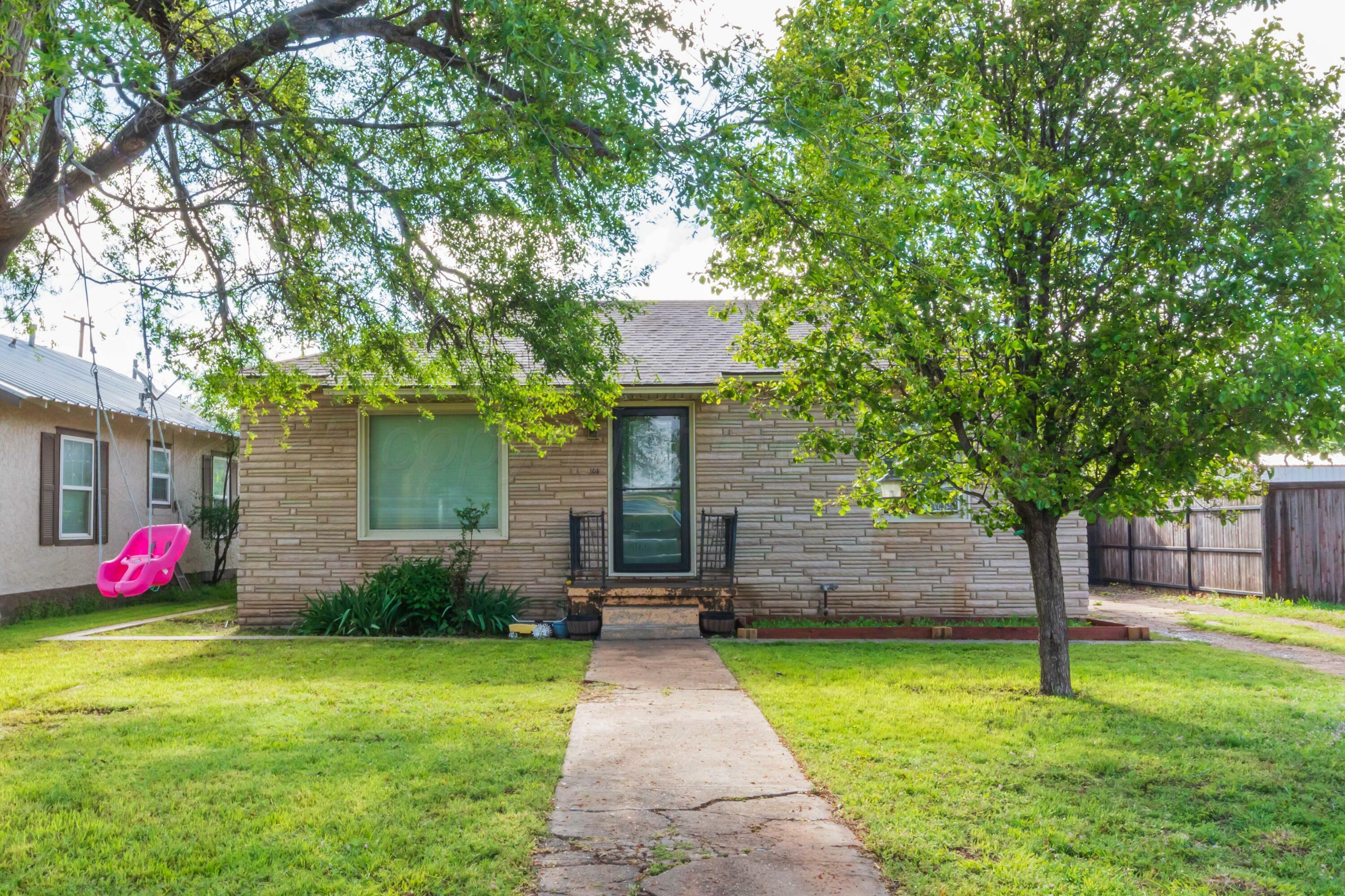 Property Photo:  108 Ware Avenue  TX 79039-1802 