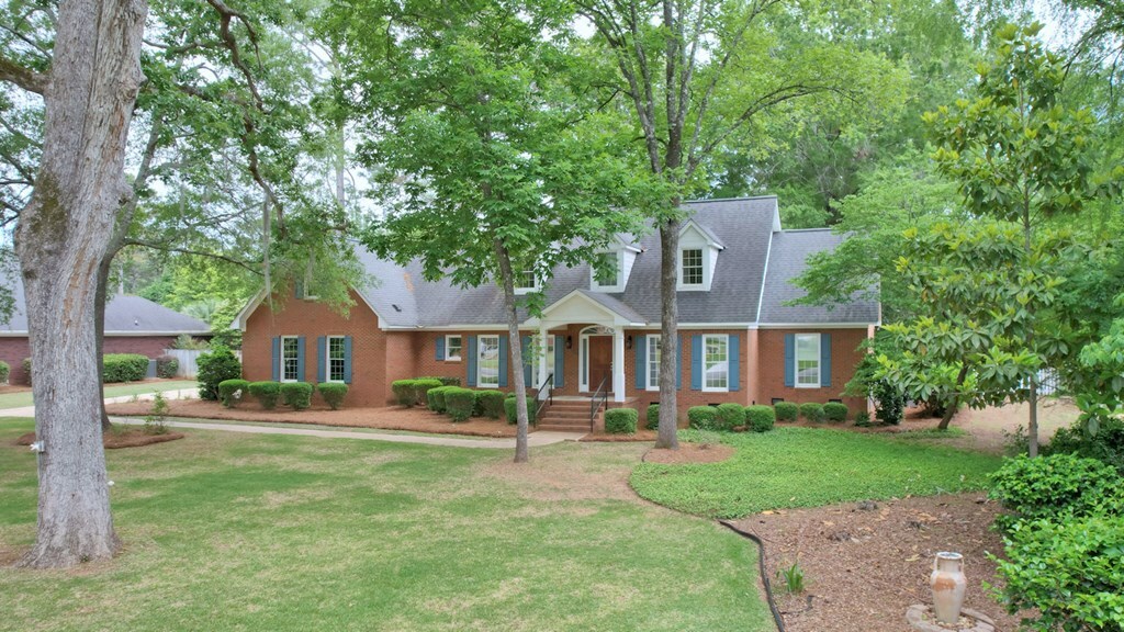Property Photo: 3710 Trumpington Ln GA 31721