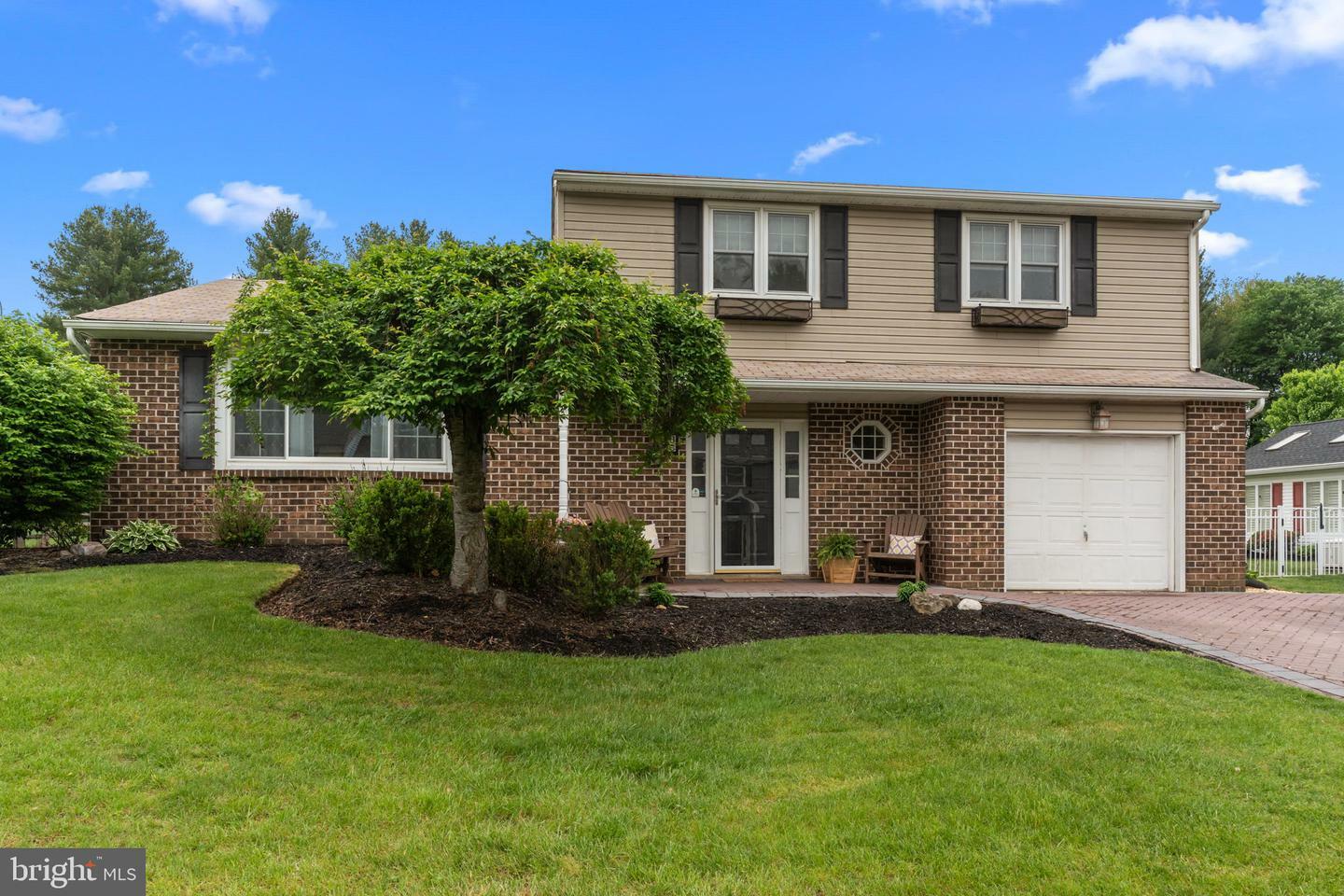 Property Photo: 66 Grant Drive PA 18966