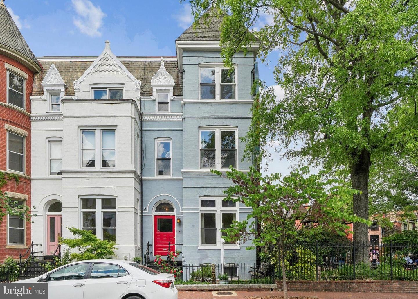 Property Photo: 915 Westminster Street NW DC 20001