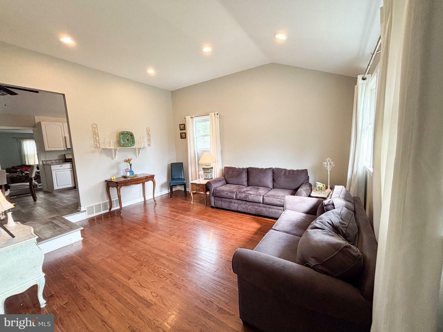Property Photo: 12 Meadow Ln NJ 08096