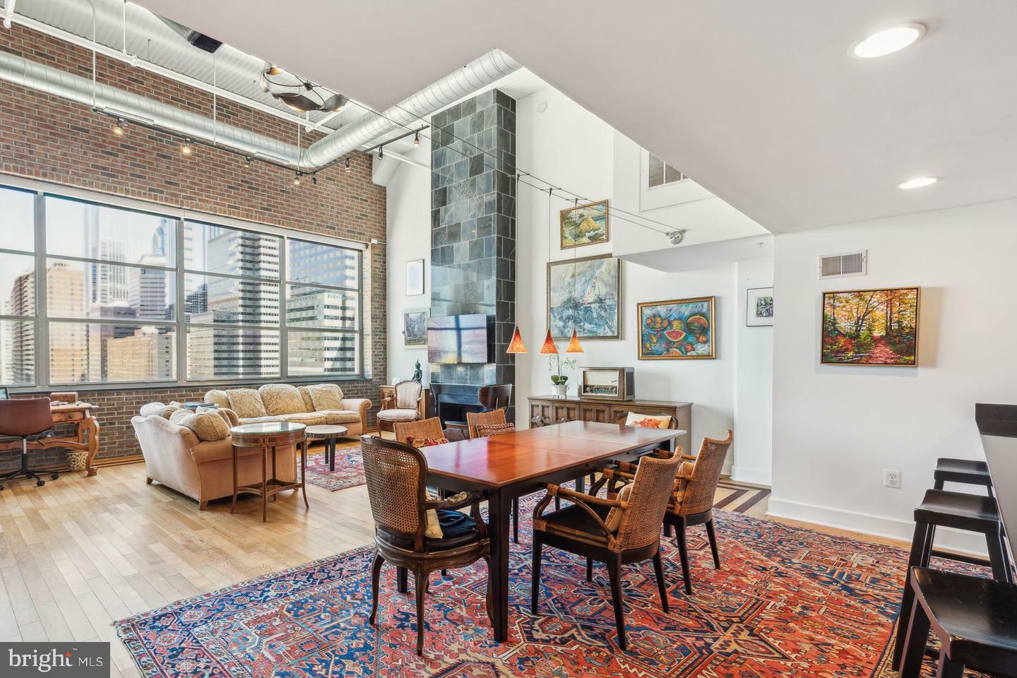 Property Photo: 2200 Arch Street 1208 PA 19103
