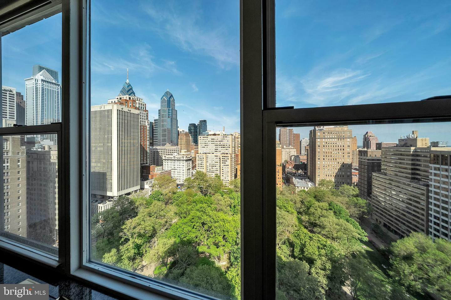 Property Photo: 220 W Rittenhouse Square 21A&Ampc PA 19103