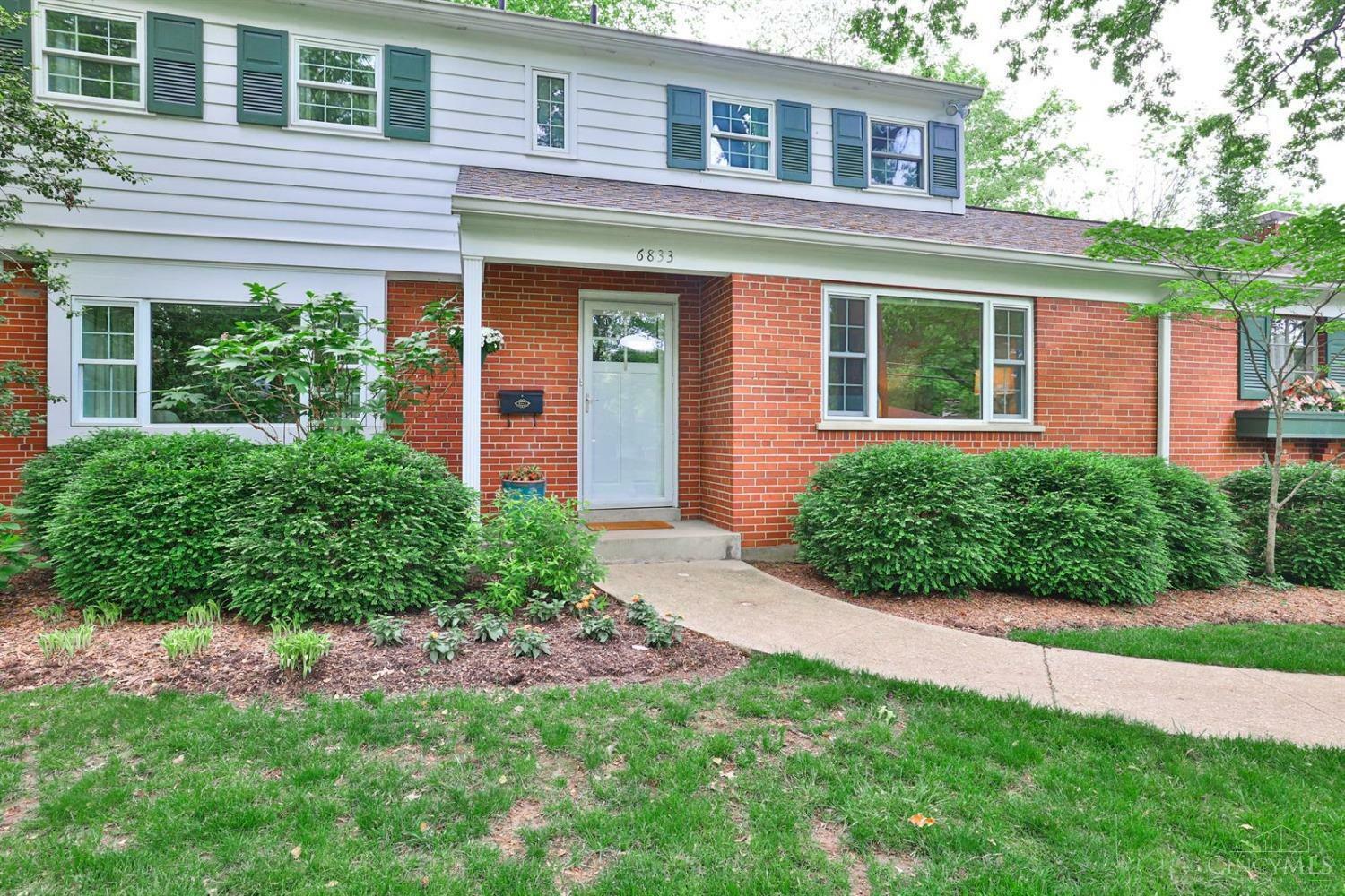 Property Photo: 6833 Pineneedle Lane OH 45243