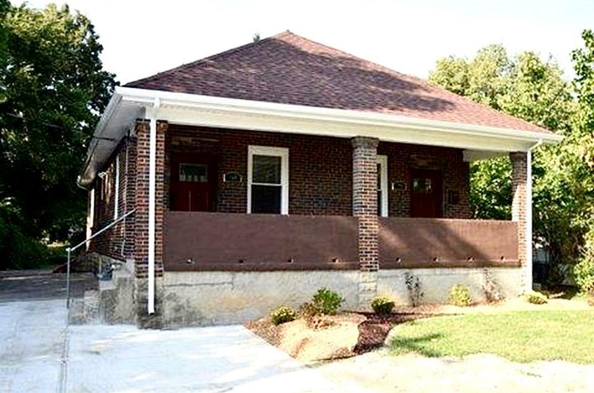 Property Photo: 68 Warren Avenue OH 45215