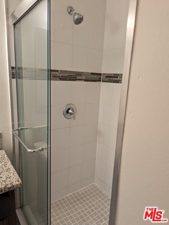 Property Photo: 633 N Sweetzer Ave CA 90048