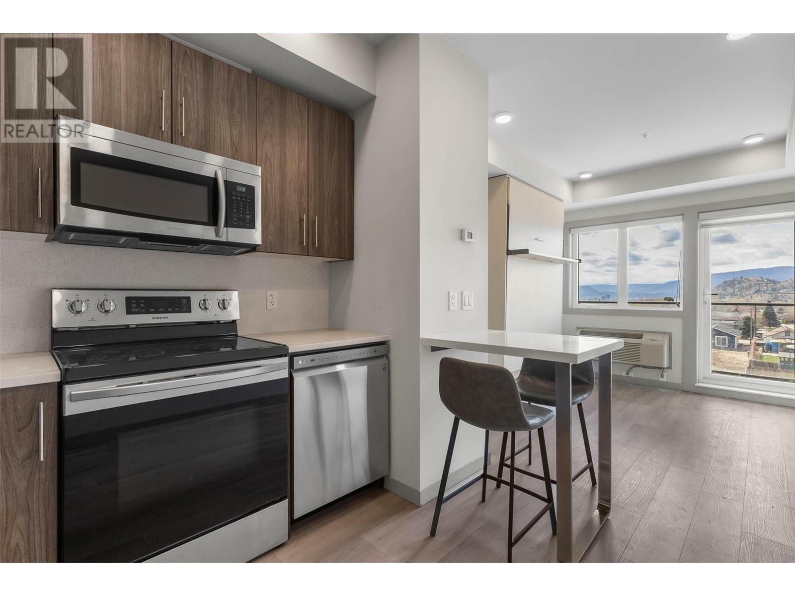 Property Photo:  345 Dougall Road North 210  BC V1X 0A8 