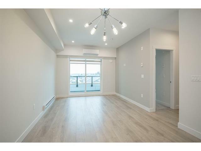Property Photo: 14468 72 A403 BC V3S 0B6
