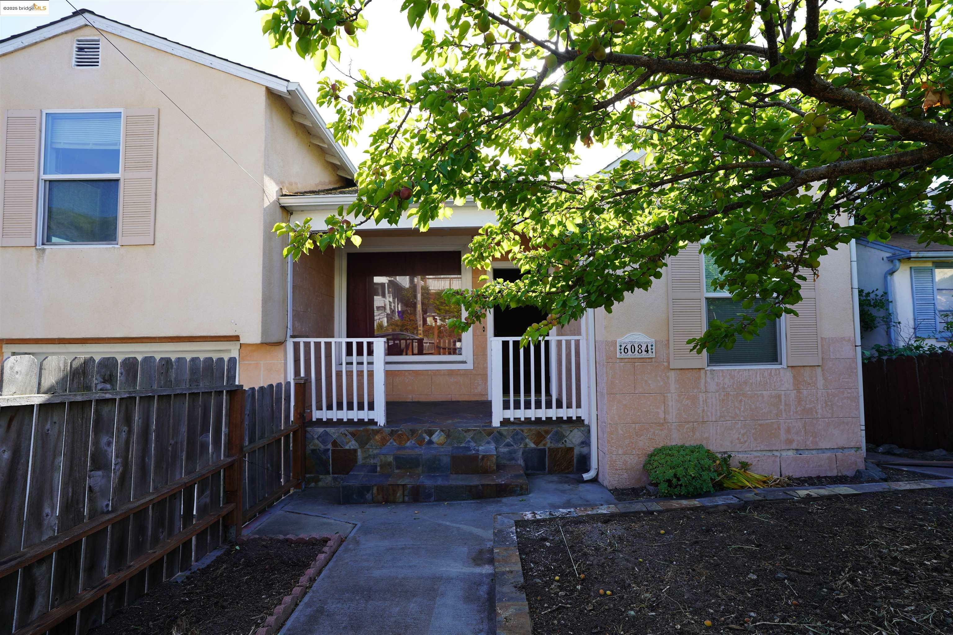 Property Photo: 6084 Monterey Ave CA 94805