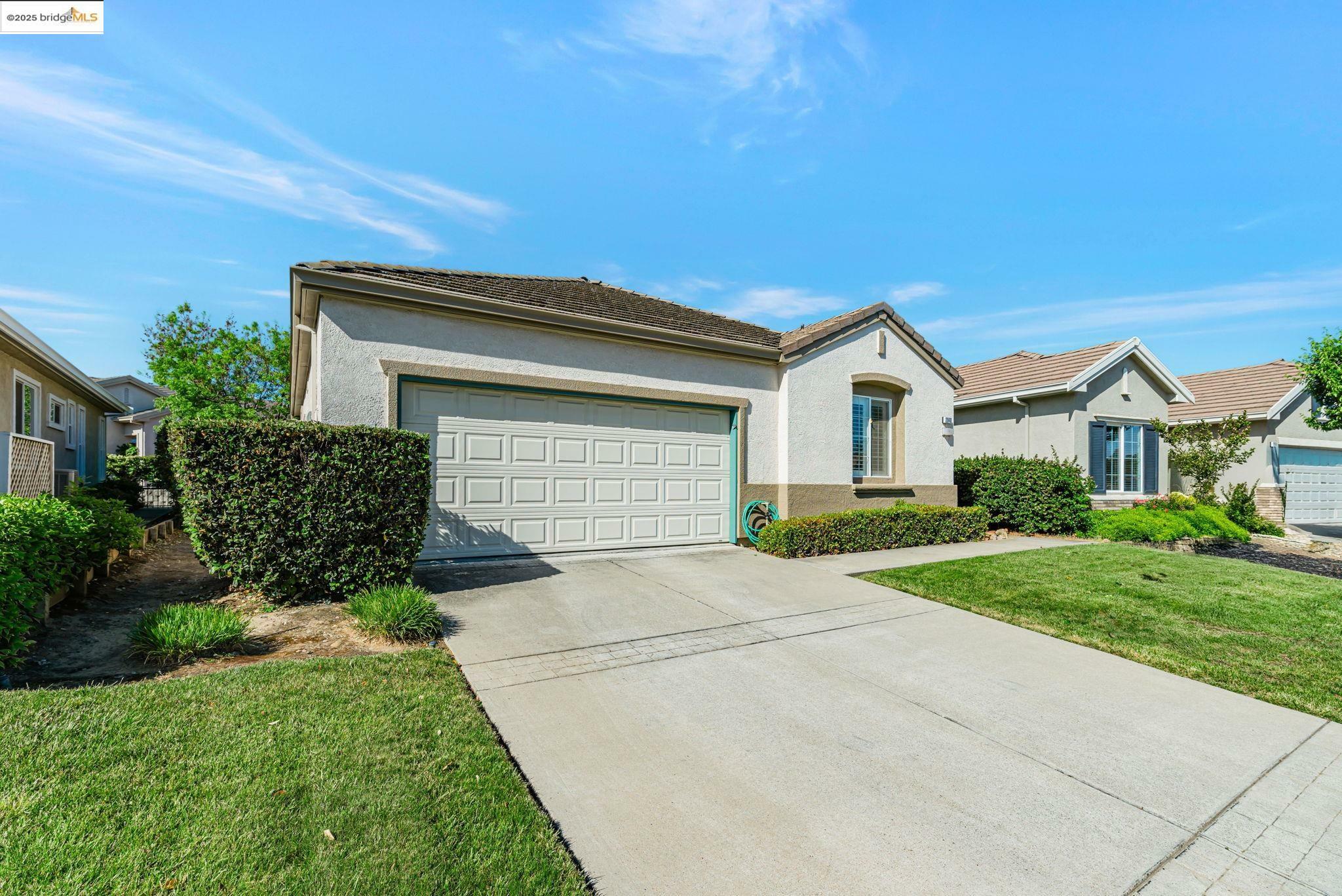 Property Photo: 2040 Kent Dr CA 94513