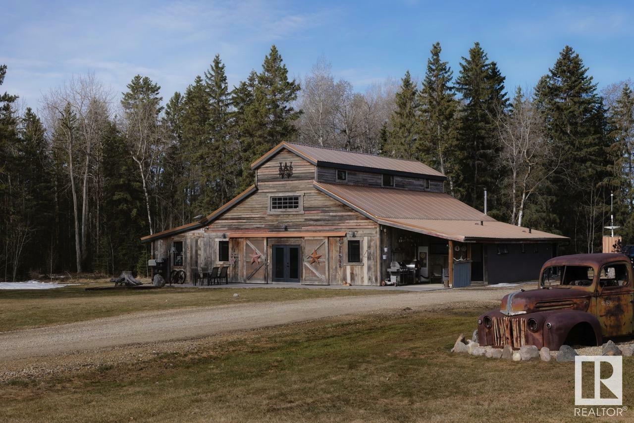 Property Photo: 6010 Twp Rd 602 AB T7N 1N3