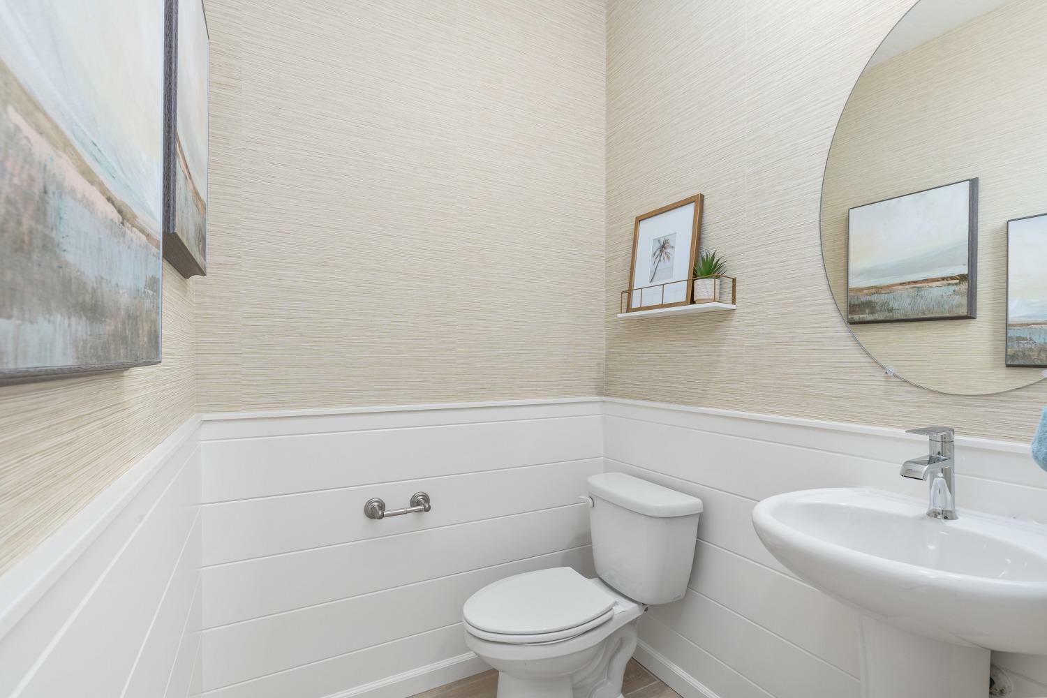 Property Photo: 2023 N Cobbler Drive CA 93727