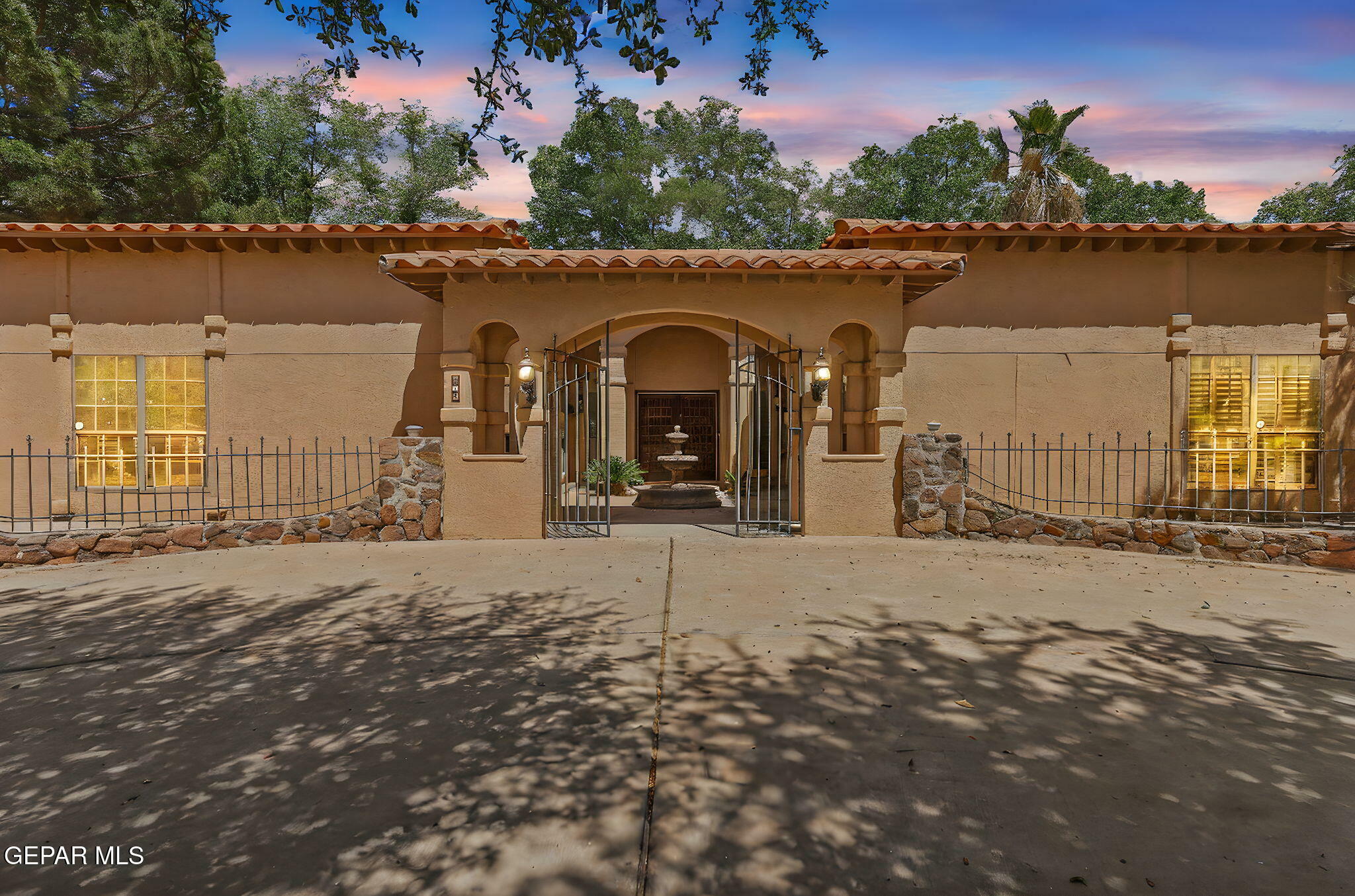 Property Photo: 509 Leslie Ward Court TX 79922