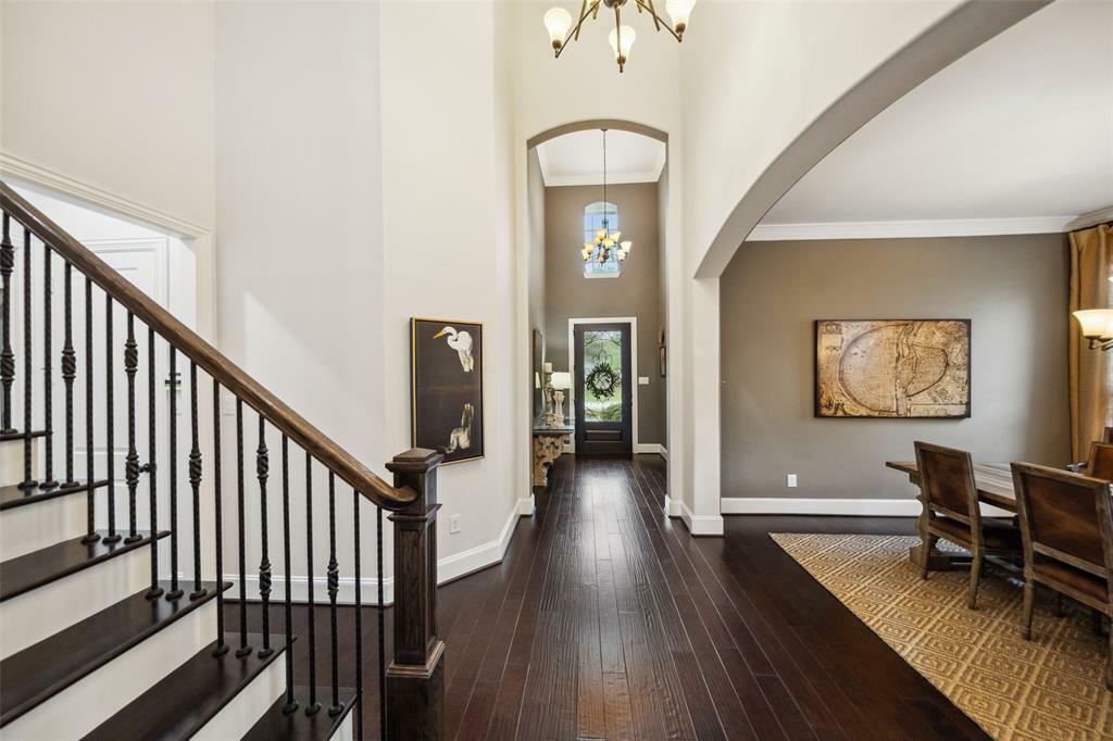 Property Photo: 18 Star Iris Place TX 77375