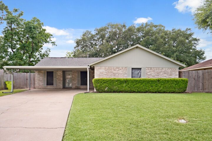 Property Photo:  1926 Klauke Court  TX 77471 