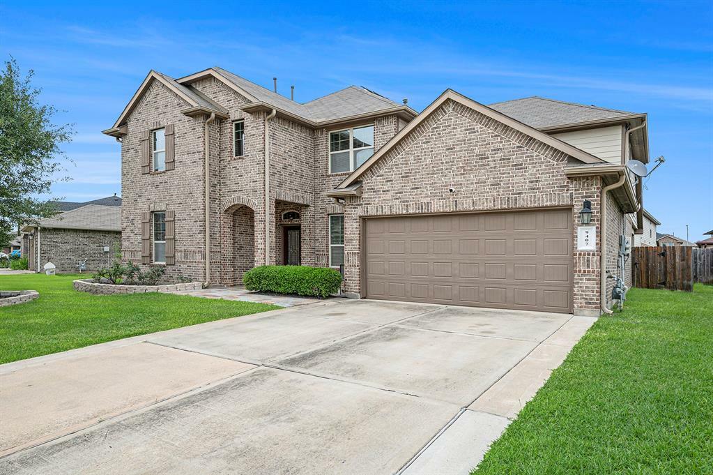 Property Photo: 9407 Mineral Rock Lane TX 77407