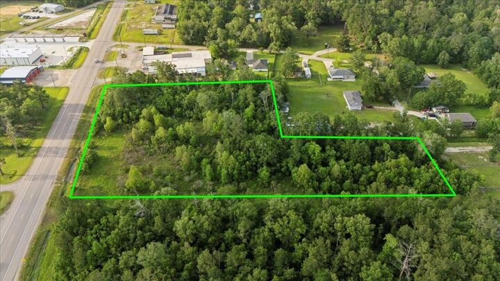 Property Photo:  7812 Highway 87 Highway N  TX 77632 