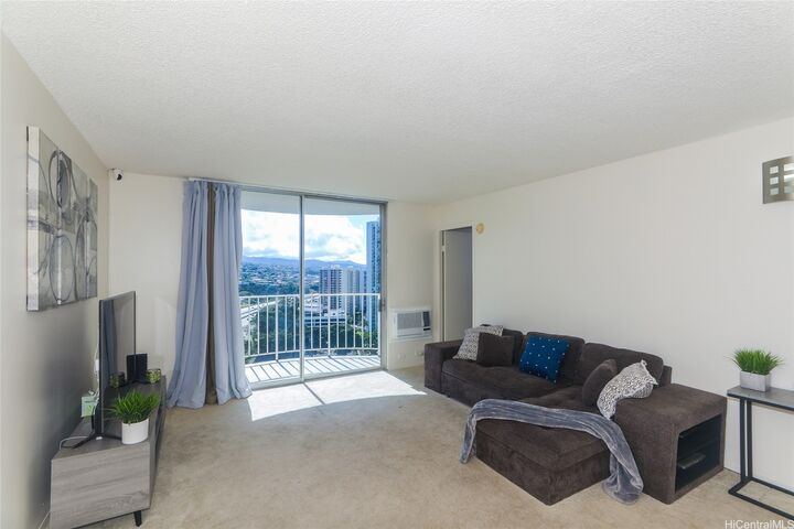Property Photo: 98-1038 Moanalua Road 1905 HI 96701