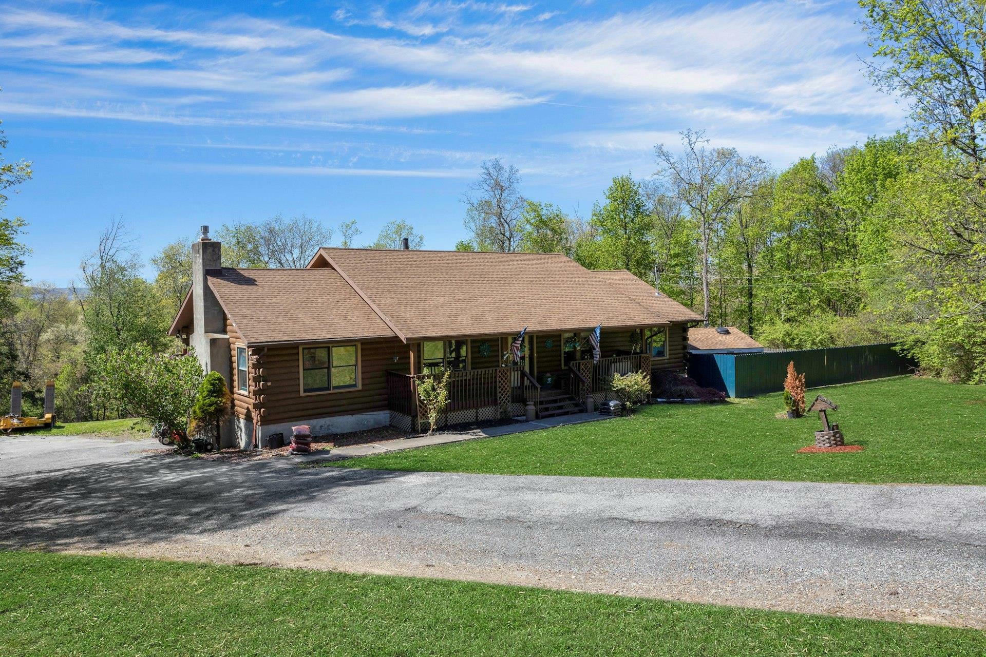 Property Photo: 354 E Sunset Hill E Hill E NY 12524