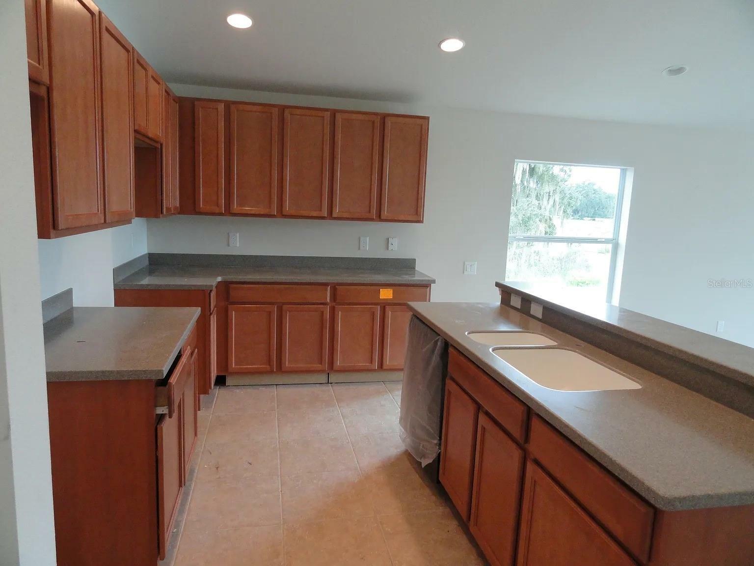 Property Photo: 10719 55th Court E FL 34219