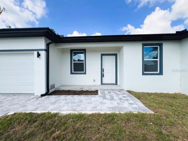 Property Photo:  3045 Montgomery Drive  FL 33981 
