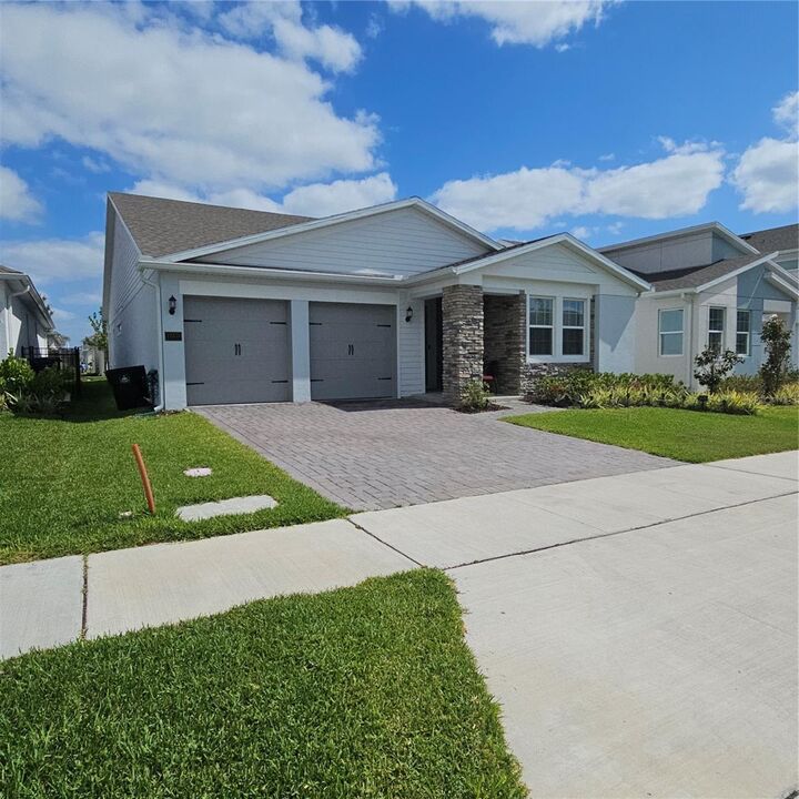 Property Photo:  19235 Allium Place  FL 32827 