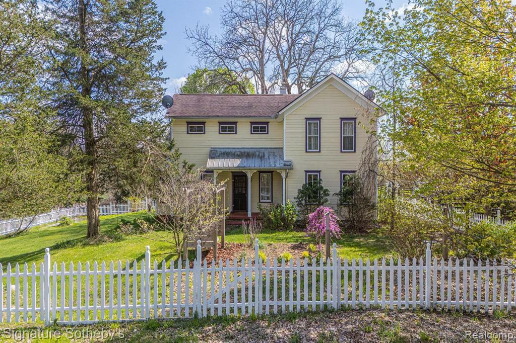 Property Photo: 9827 Kennedy Road MI 49259 9755