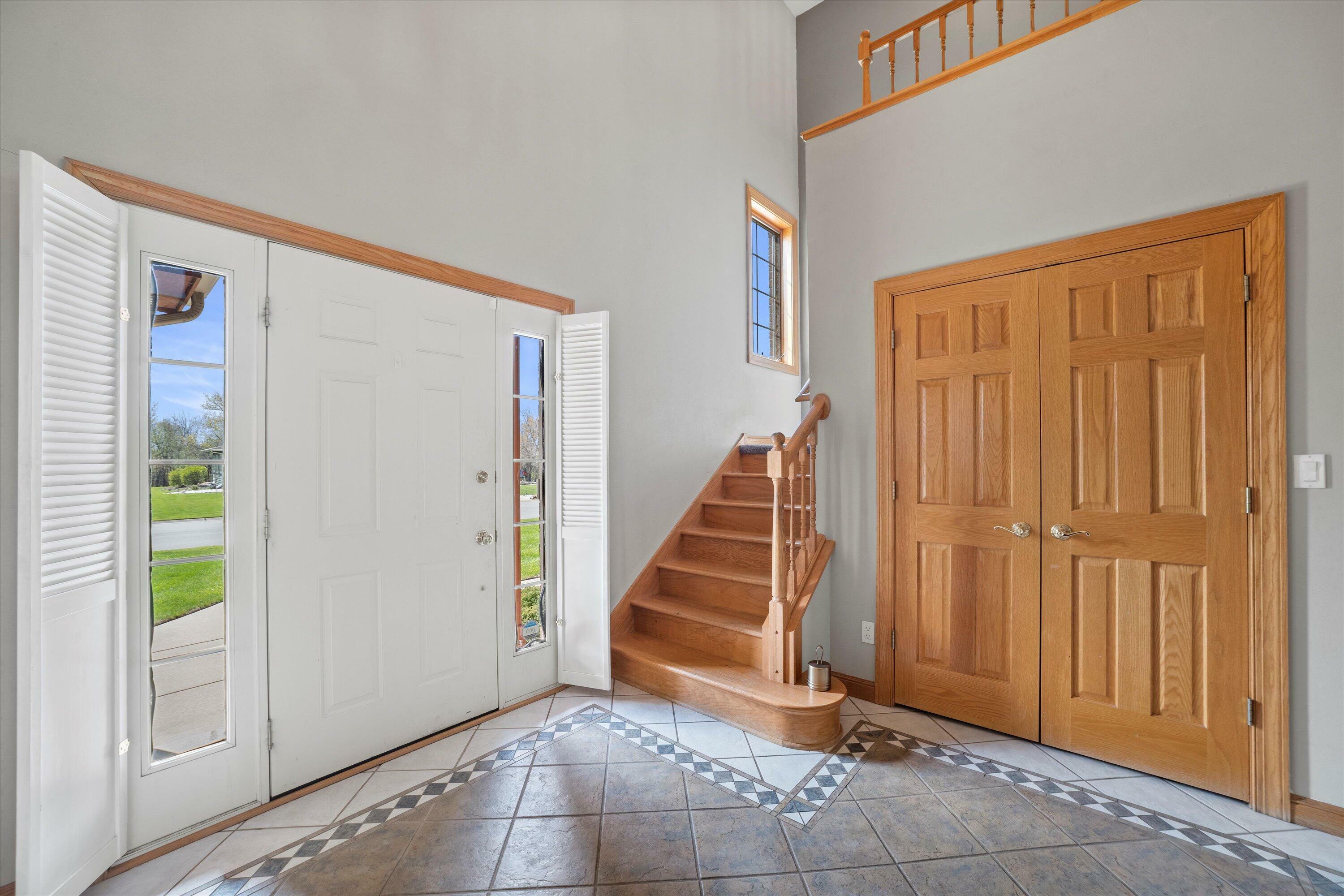 Property Photo: 135 Emerald Dr WI 53406