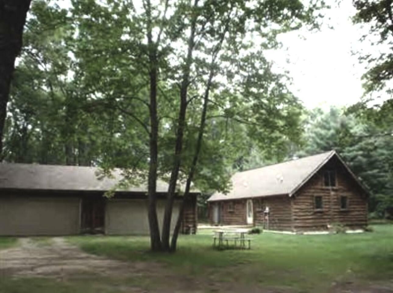 Property Photo: 1698 W Carnahan Drive MI 49304