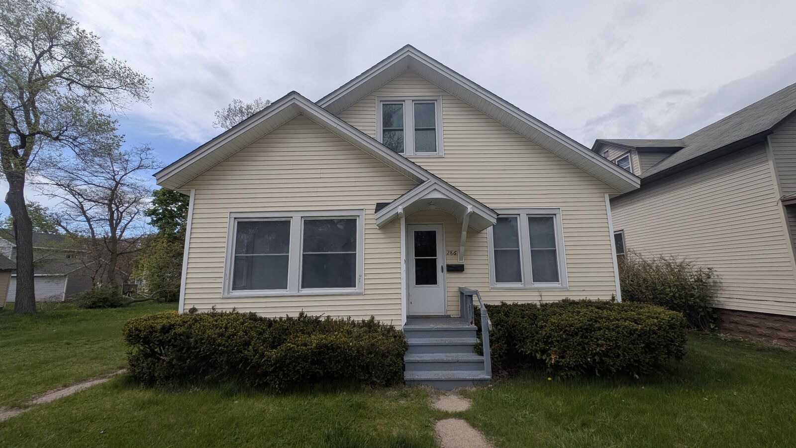 Property Photo: 286 Mason Avenue MI 49441