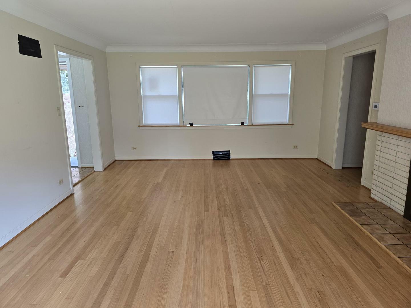 Property Photo: 7330 N Kildare Avenue IL 60712