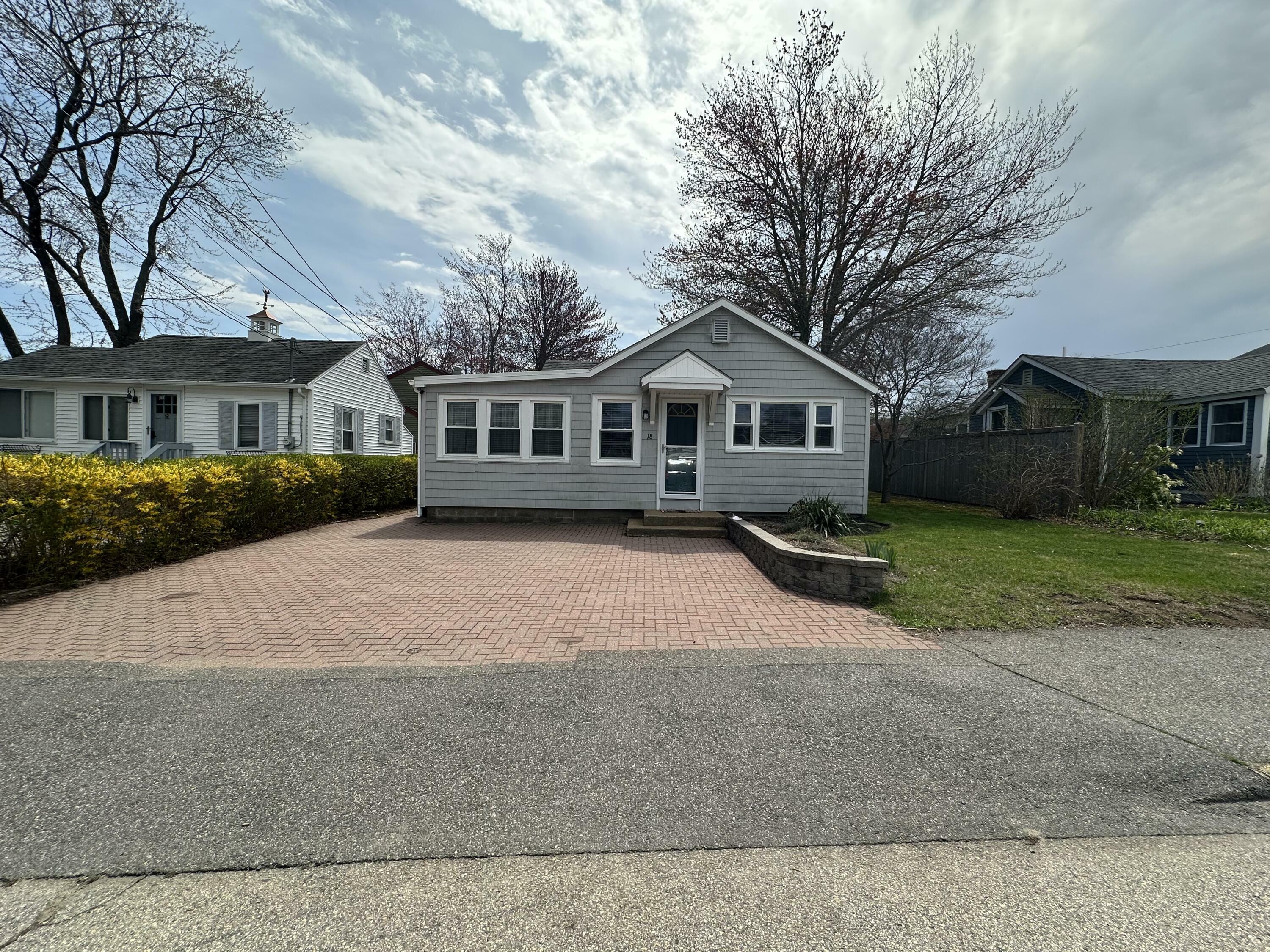 Property Photo: 18 Ocean Street ME 03907