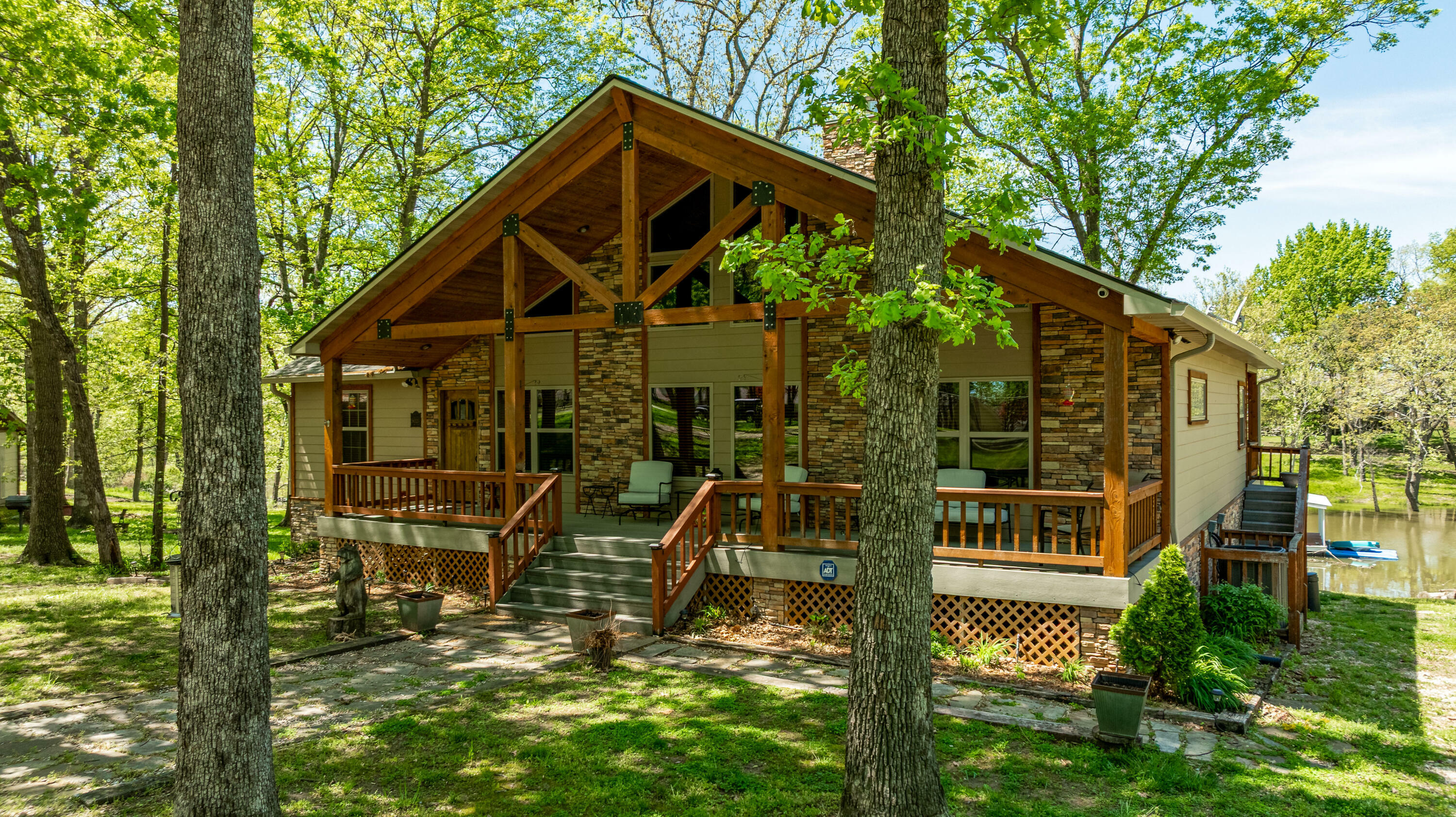 Property Photo: 56320 E 285 Road OK 74331